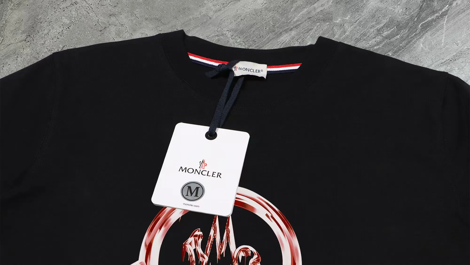 P80💰《Moncler~ 》 2026New Arrival Quality T ， , Versatile Quality ！ ‼ 32 250G ‼ ， ， ， ， T 🤪 Sizes：S-M-L-XL-2XL ：Black，White， Same Style